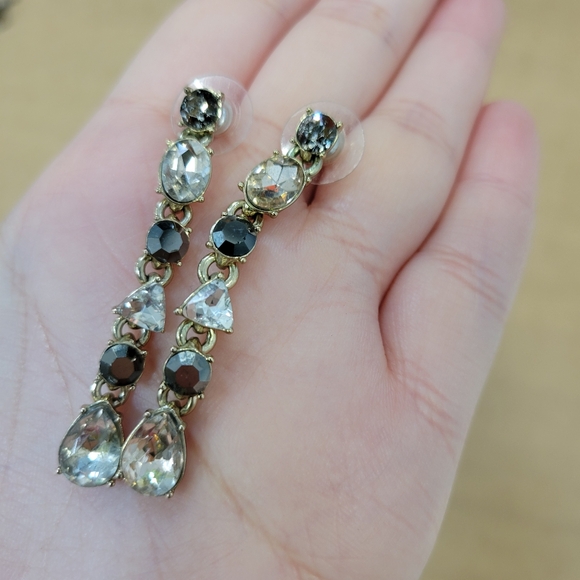 2 pairs of Givenchy Earrings - Picture 5 of 7